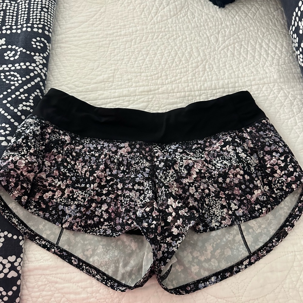 Lululemon speed up shorts